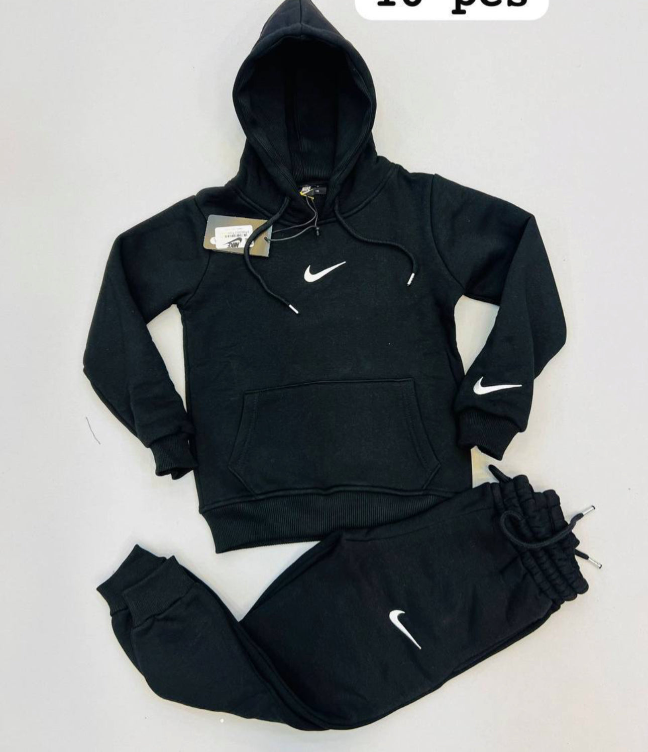 Black NKE tracksuit