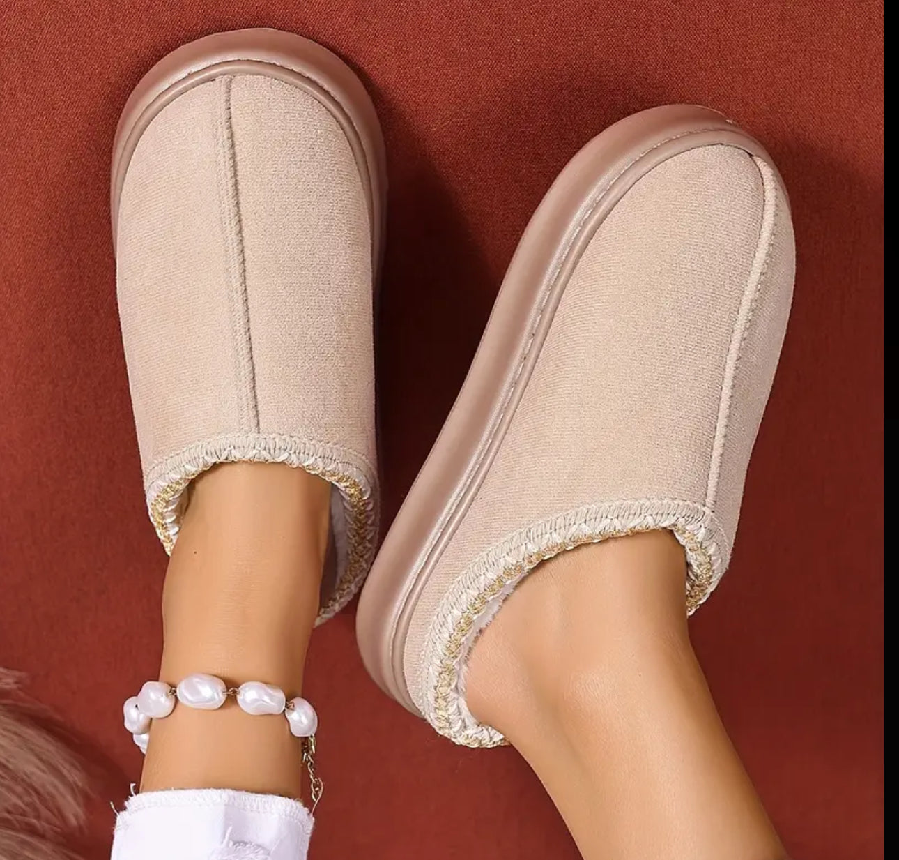 Beige slipper shoe - ADULT