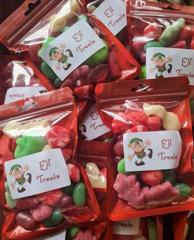 Pre order - Christmas treat pouches (multiple choices)