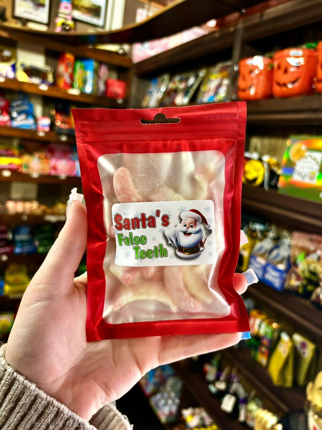 Pre order - Christmas treat pouches (multiple choices)