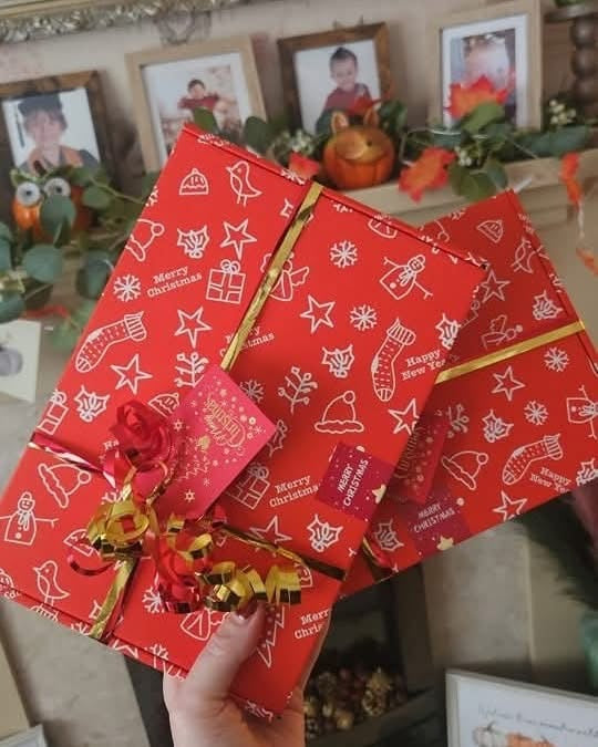 Mini treat boxes - gift wrapped