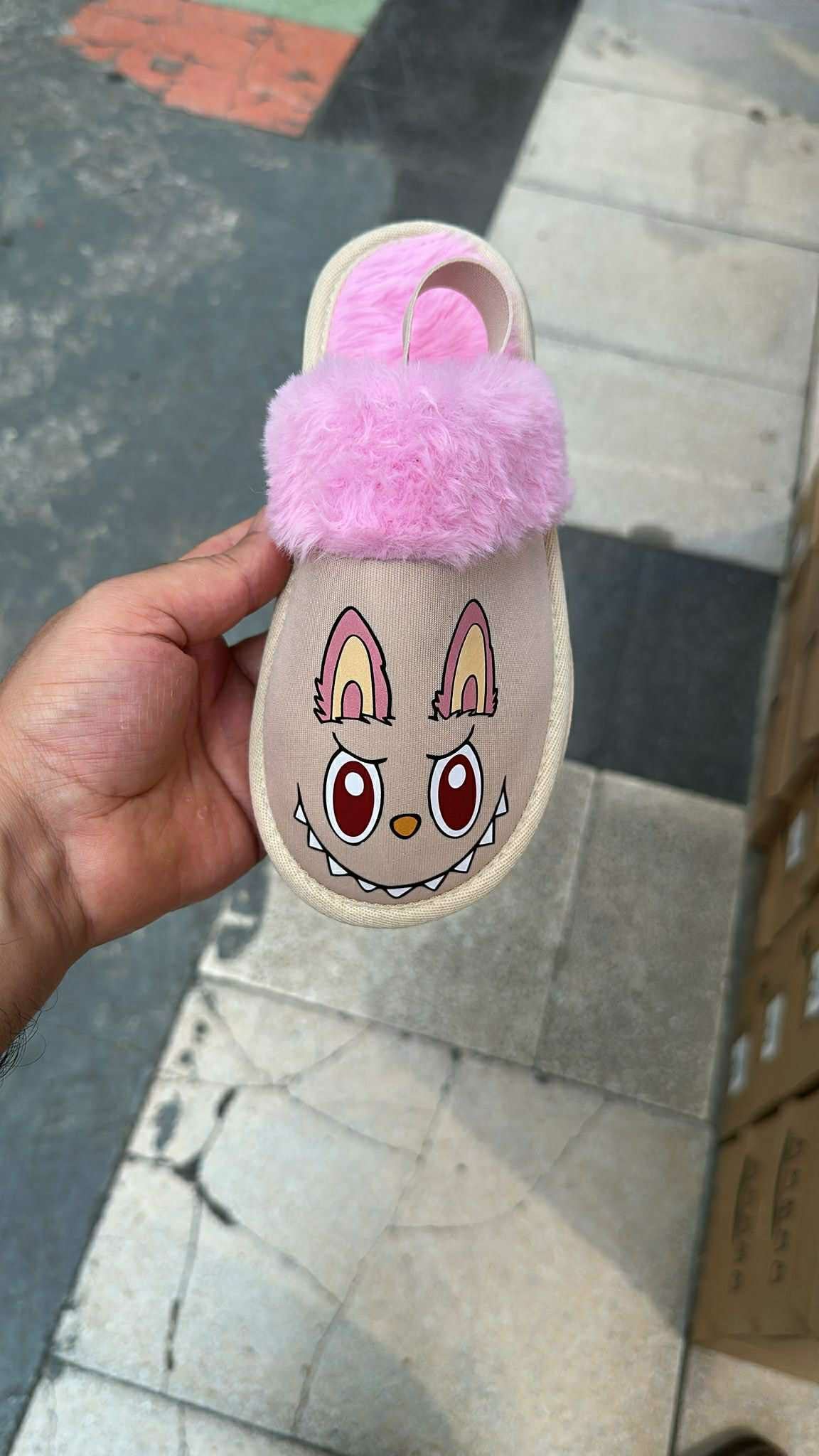 Little monsters slider shoe
