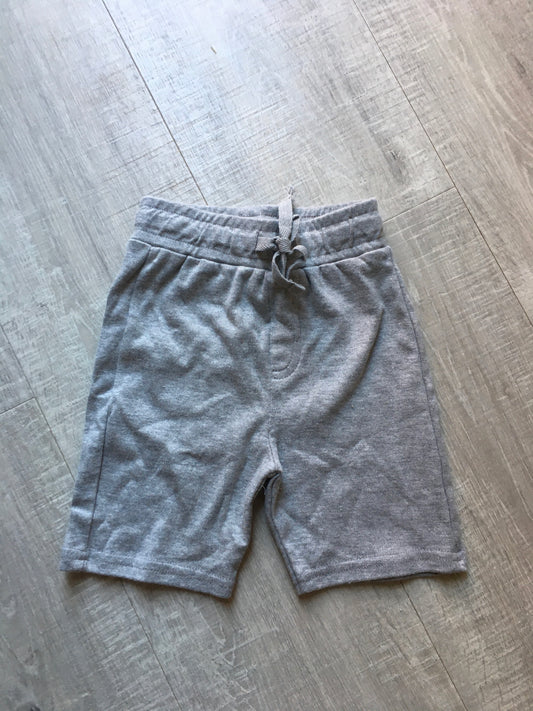 6/12m grey shorts