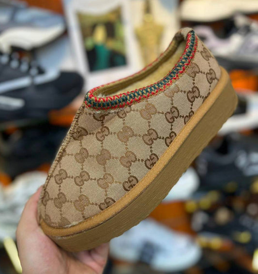 New season slipper shoe kids/adults
