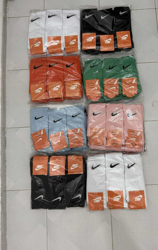 One pair Socks